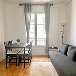 Spacious Flat Near Montparnasse Bausset 4Th
