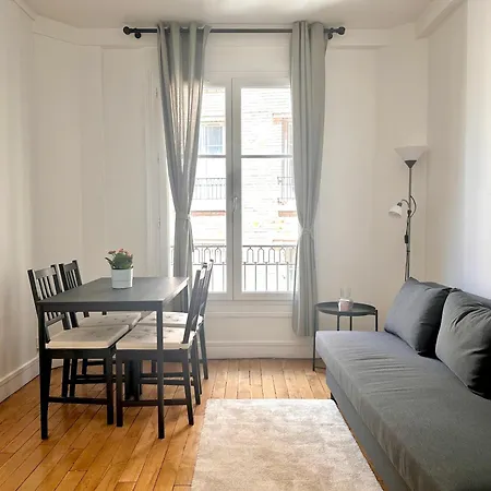 Spacious Flat Near Montparnasse Bausset 4th Appartamento
